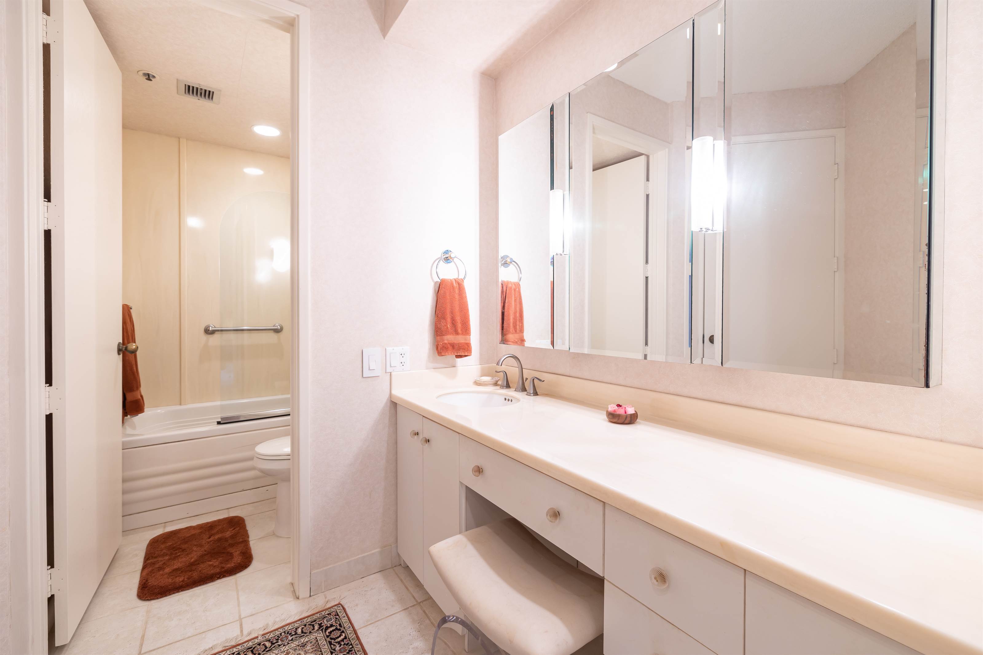 38 S Judd St, Honolulu, HI 96817