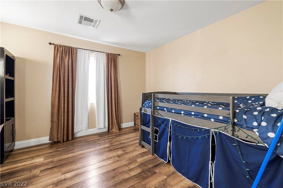 1137 Glistening Point, Henderson, NV 89015