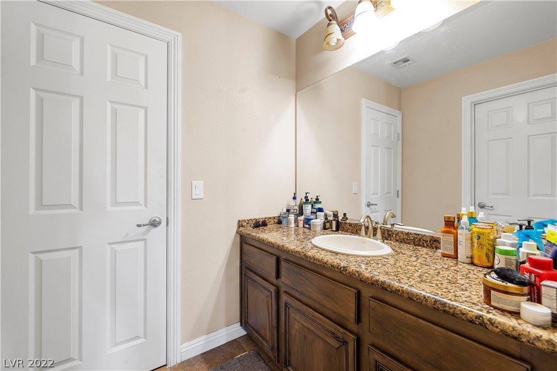 1137 Glistening Point, Henderson, NV 89015