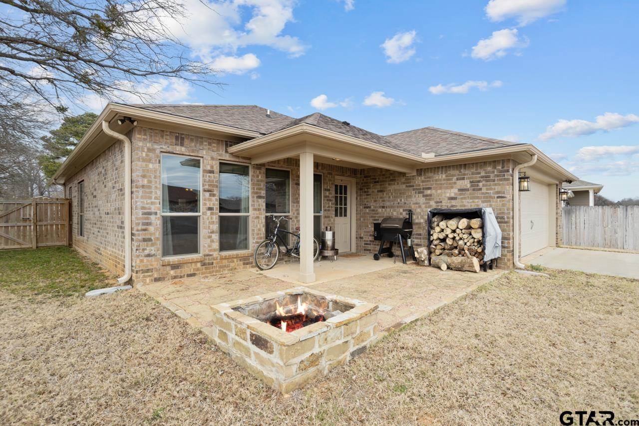 13835 C.R. 4200, Lindale, TX 75771