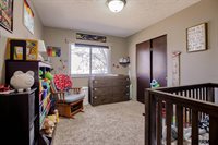 13826 X Circle, Omaha, NE 68137
