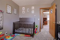 13826 X Circle, Omaha, NE 68137