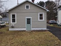 1104 Leona Avenue, Endicott, NY 13760