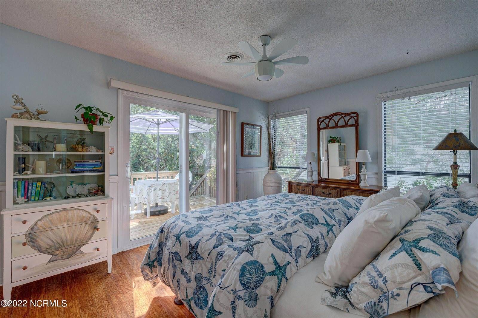 307 Bay Circle, North Topsail Beach, NC 28460