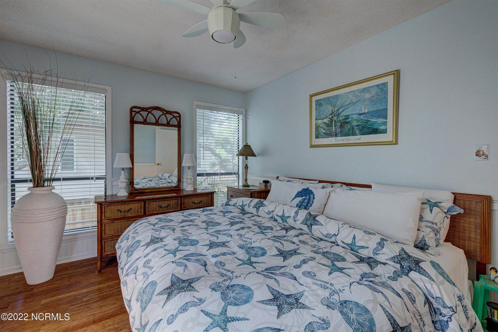 307 Bay Circle, North Topsail Beach, NC 28460