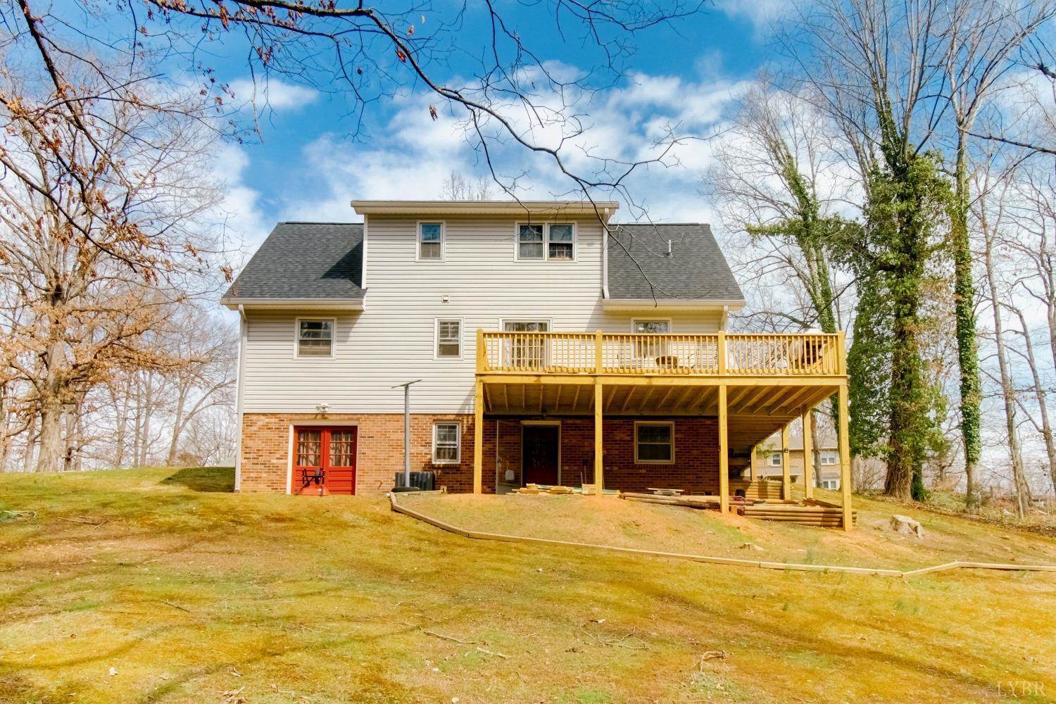 5 Ash Lane, Altavista, VA 24517