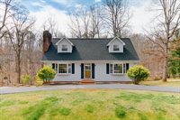 5 Ash Lane, Altavista, VA 24517