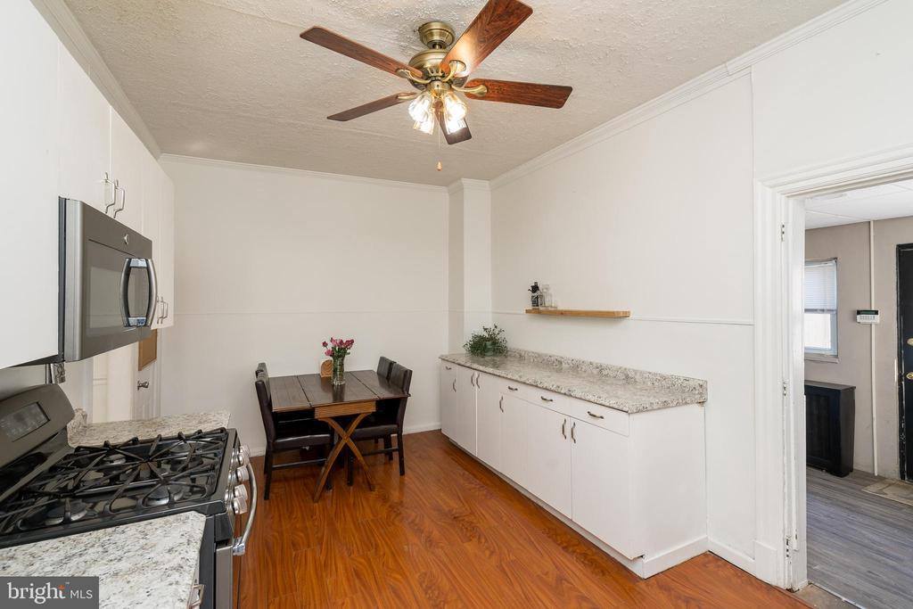 9 North Wells Avenue, Glenolden, PA 19036