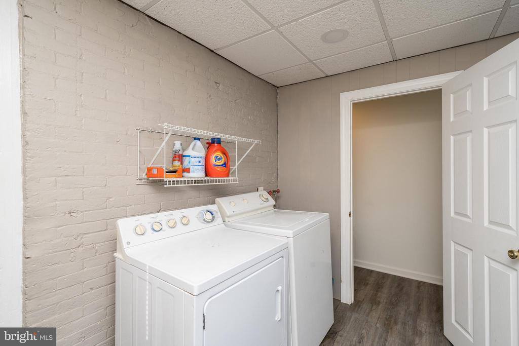 9 North Wells Avenue, Glenolden, PA 19036