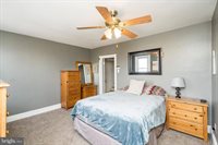 9 North Wells Avenue, Glenolden, PA 19036