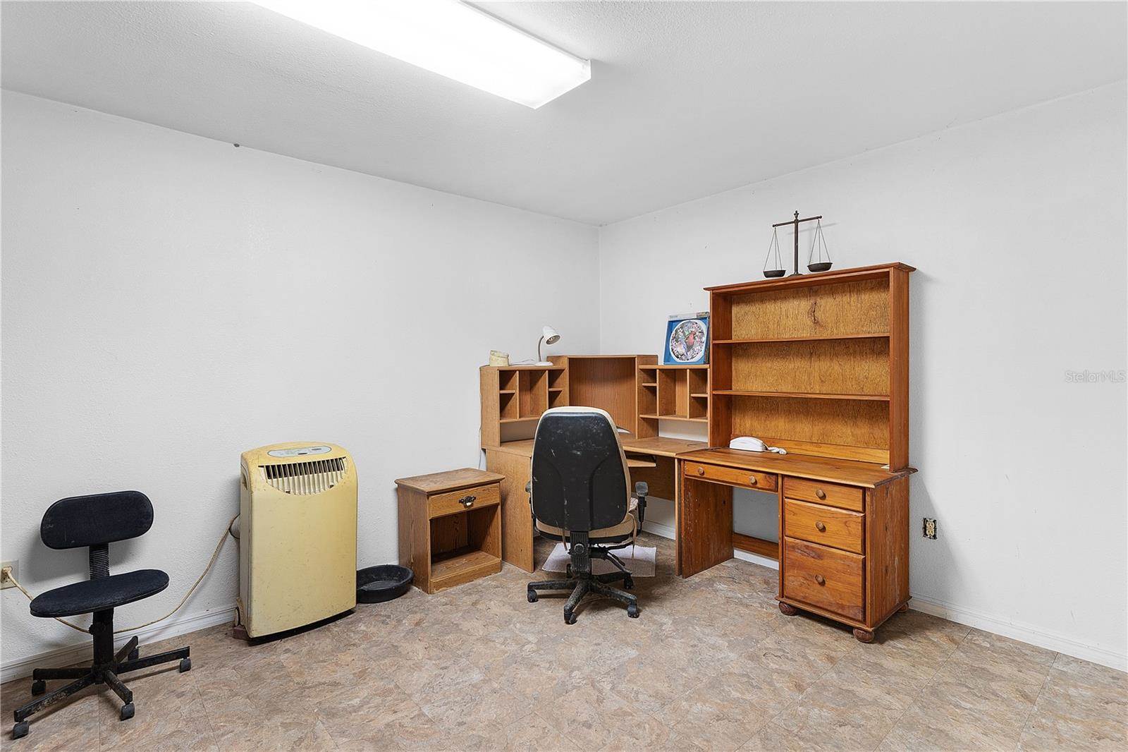 12499 East Highway 25, Ocklawaha, FL 32179