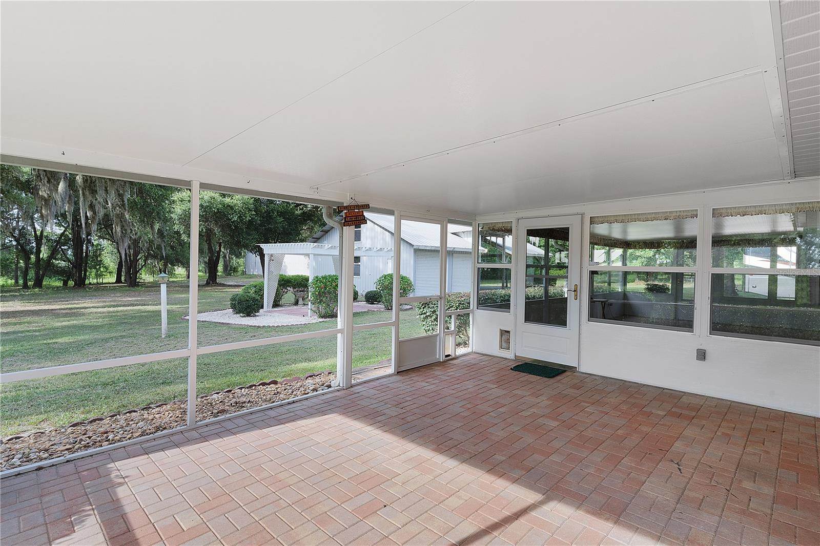 12499 East Highway 25, Ocklawaha, FL 32179