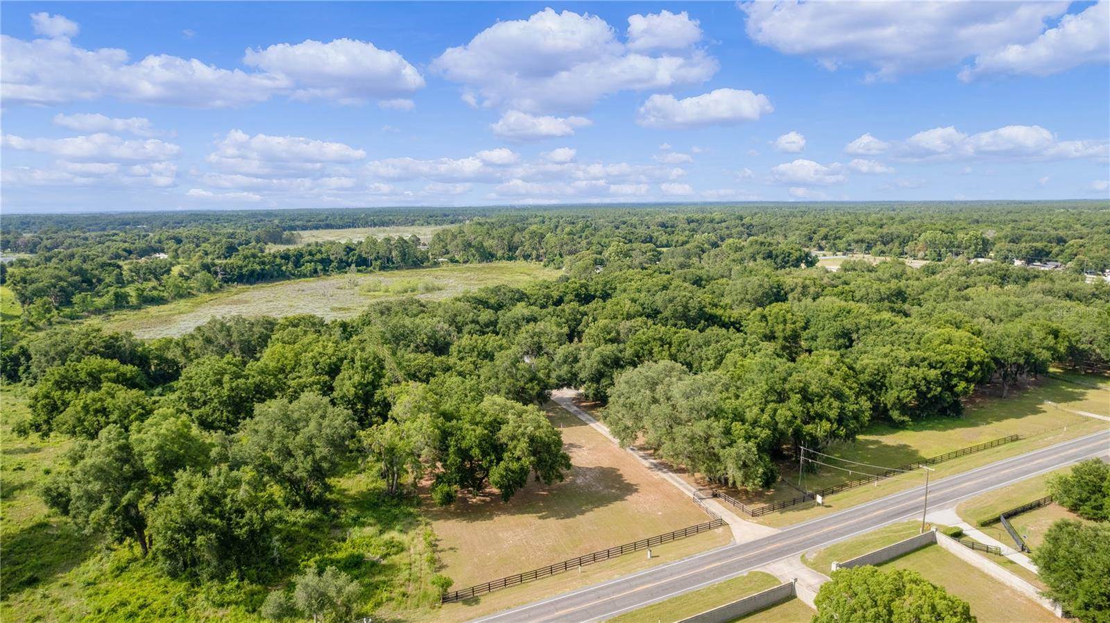 12499 East Highway 25, Ocklawaha, FL 32179