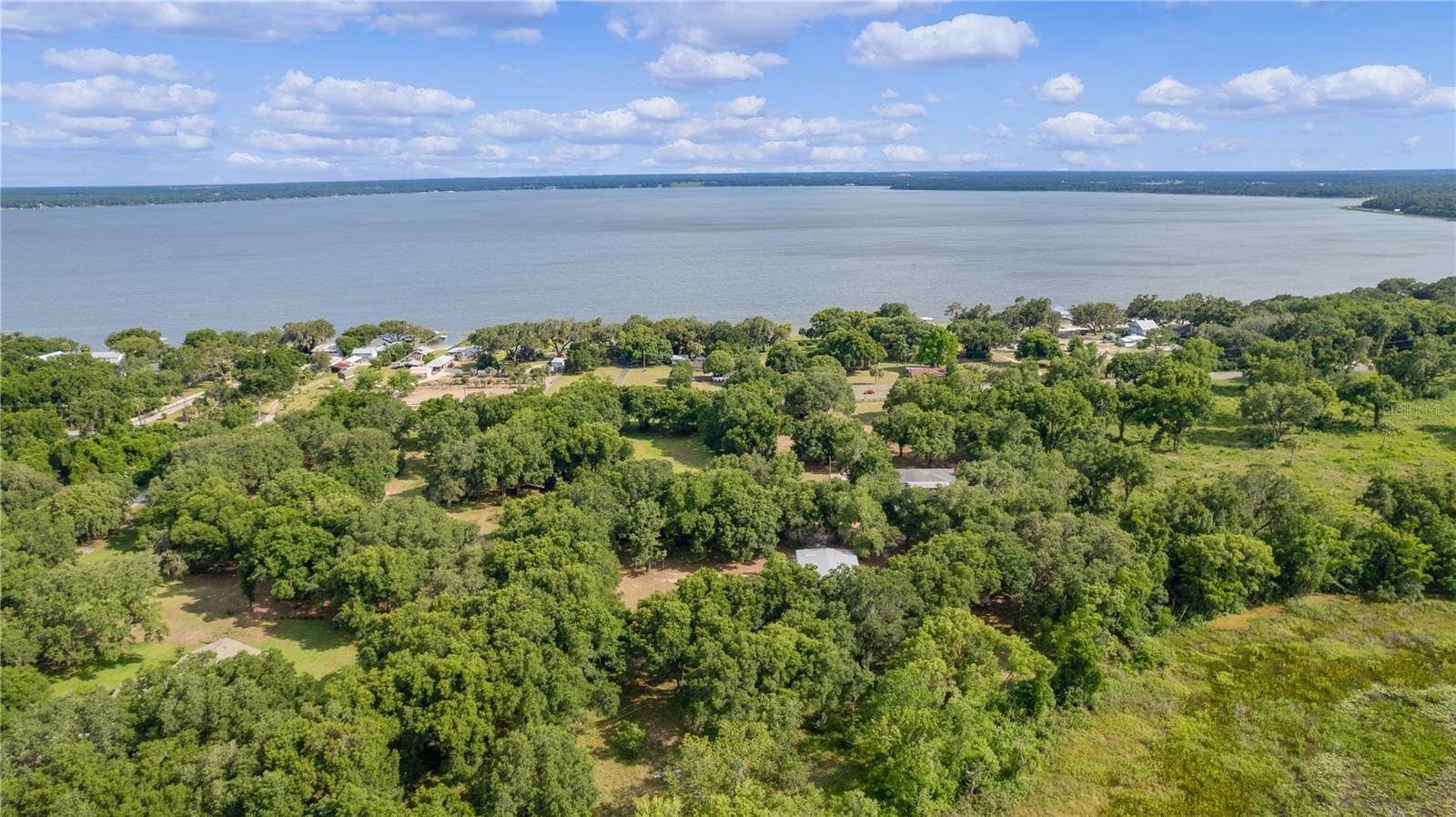 12499 East Highway 25, Ocklawaha, FL 32179