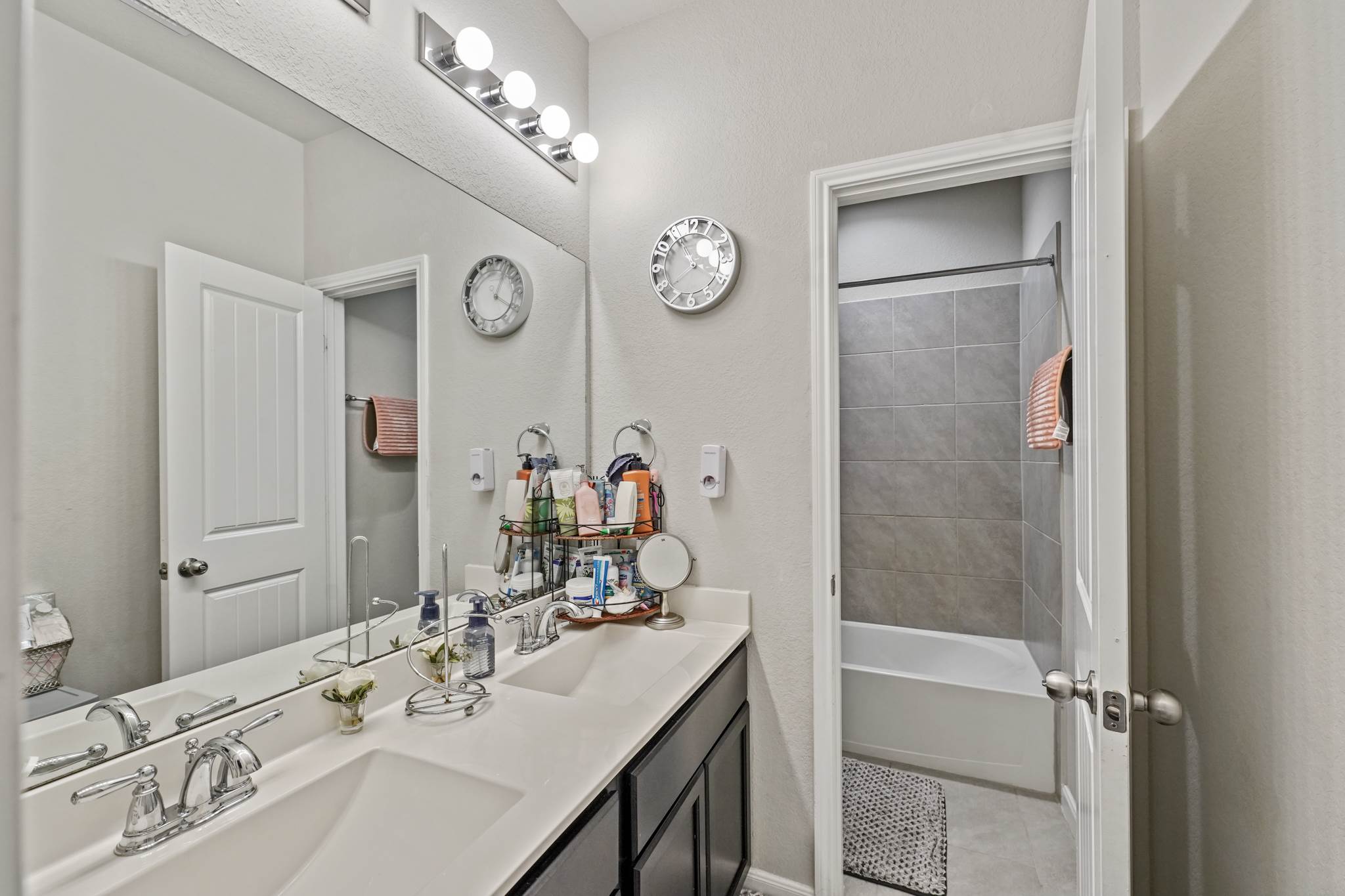 518 Richfish Run Drive, Rosenberg, TX 77469