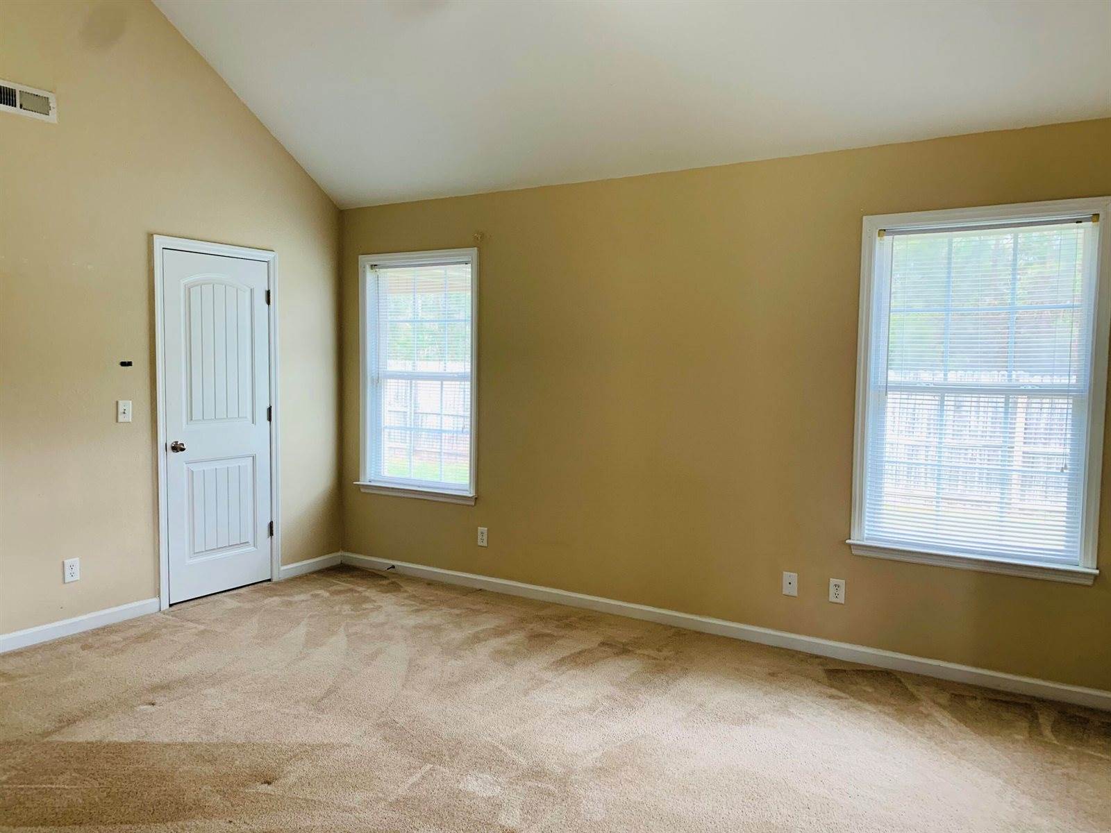 344 Southern Drive Dr, Ringgold, GA 30736