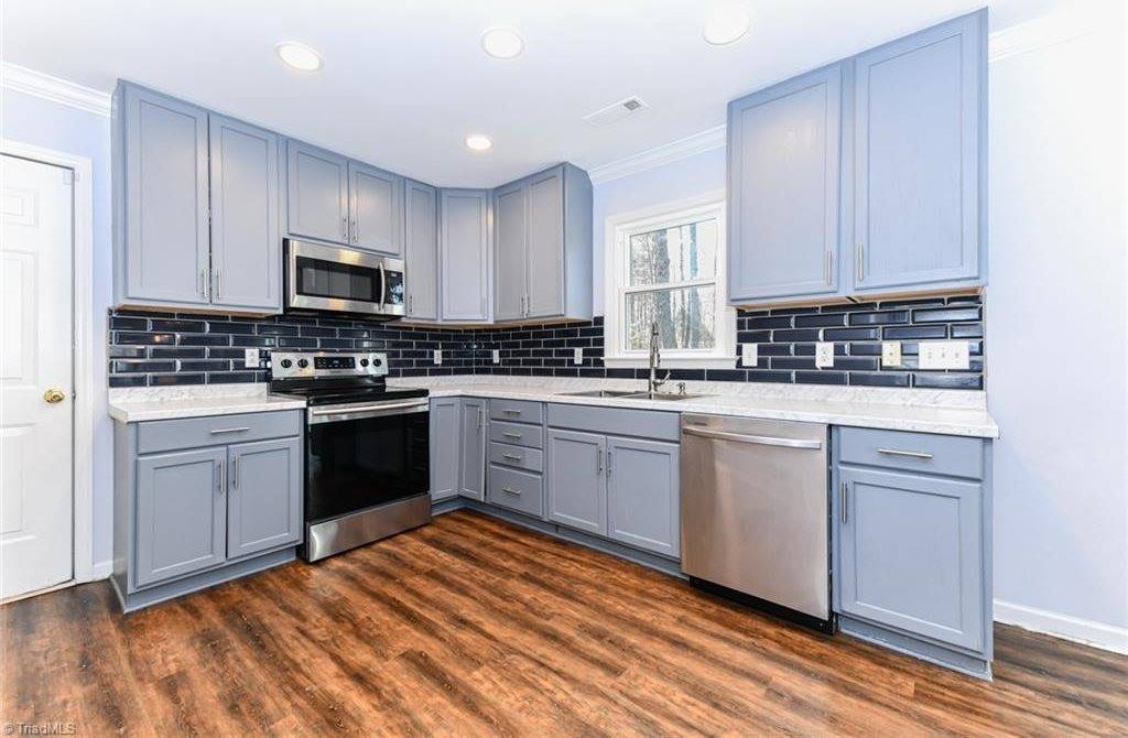 3904 Hunt Chase Court, Greensboro, NC 27407