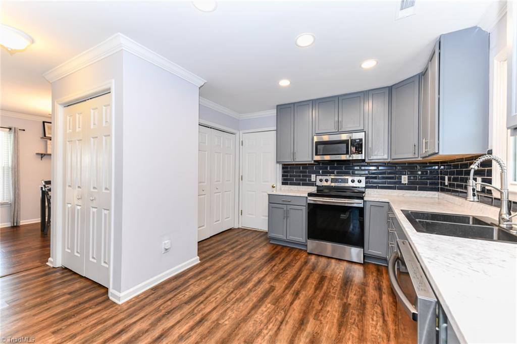 3904 Hunt Chase Court, Greensboro, NC 27407