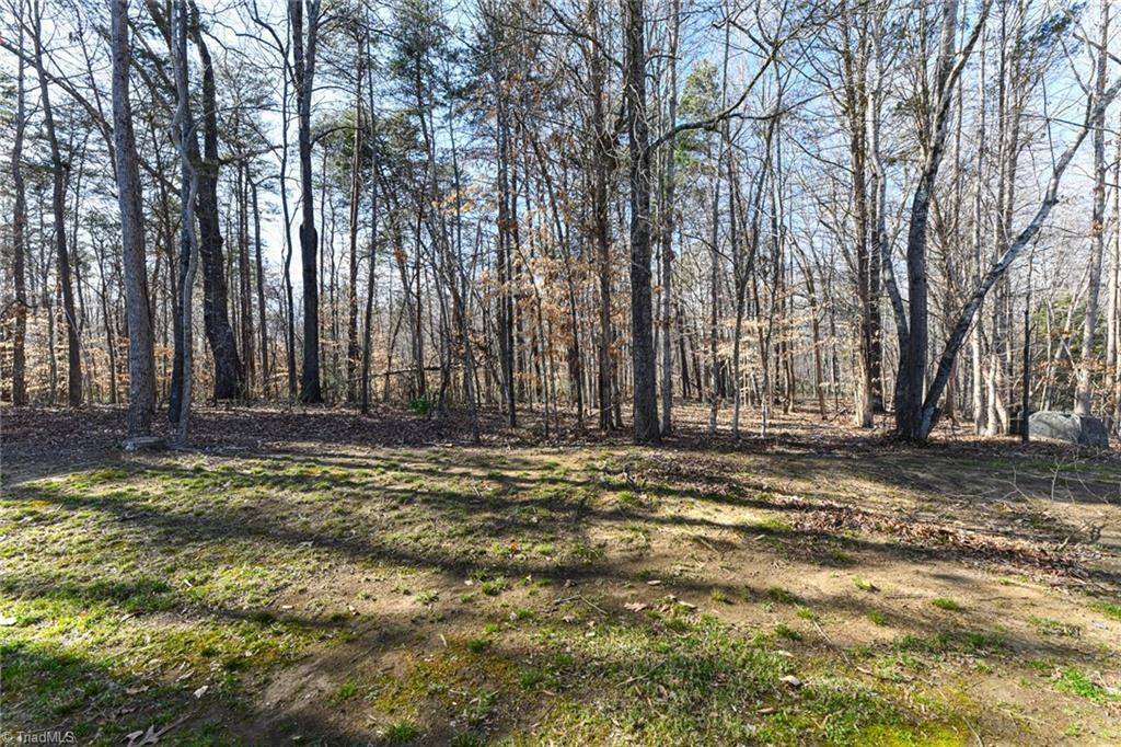 3904 Hunt Chase Court, Greensboro, NC 27407