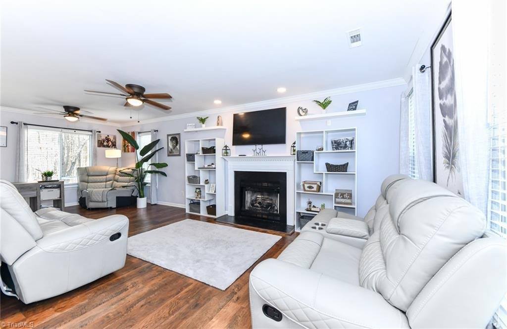 3904 Hunt Chase Court, Greensboro, NC 27407