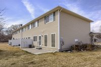 17505 Seward Plaza, Omaha, NE 68118