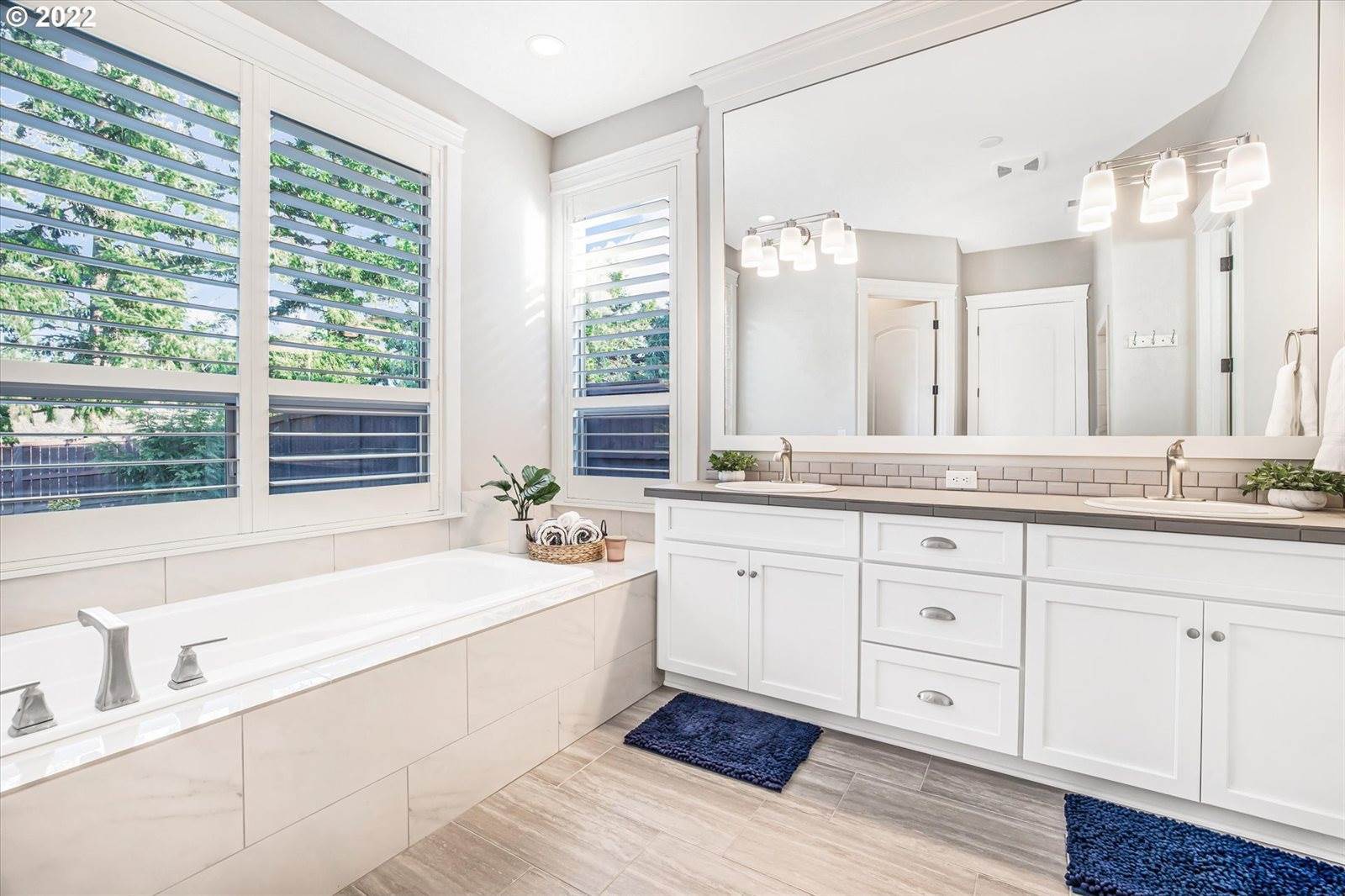 17811 NE 26TH Ave, Ridgefield, WA 98642