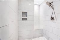 17811 NE 26TH Ave, Ridgefield, WA 98642