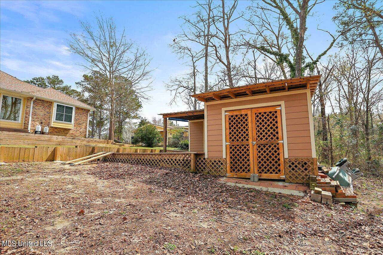 103 Camellia Circle, Florence, MS 39073