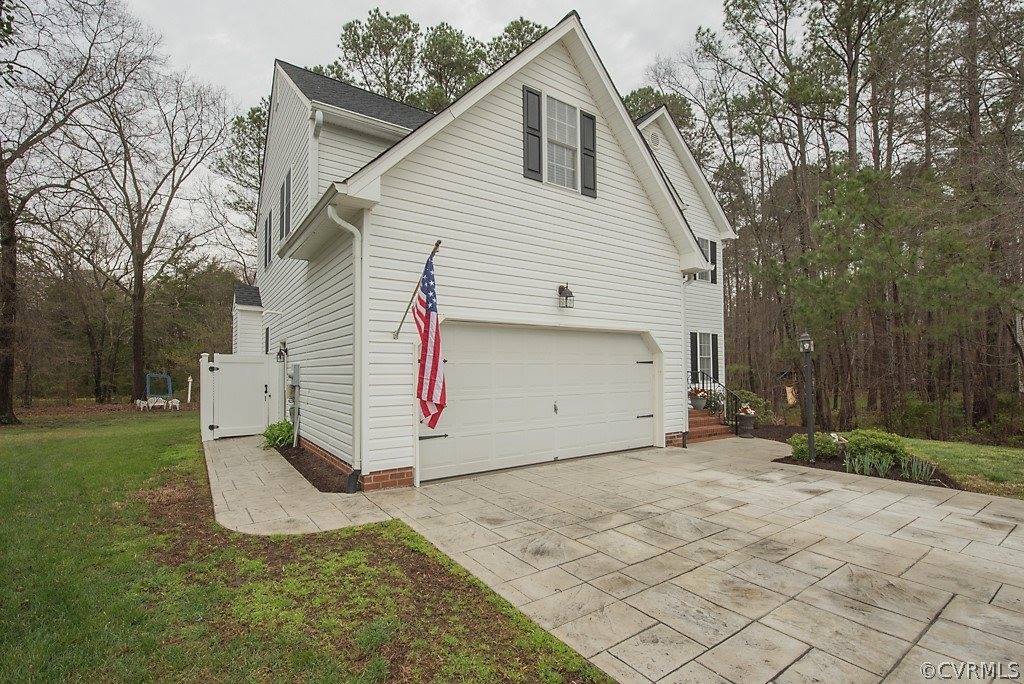 10428 Park Tree Place, Glen Allen, VA 23060