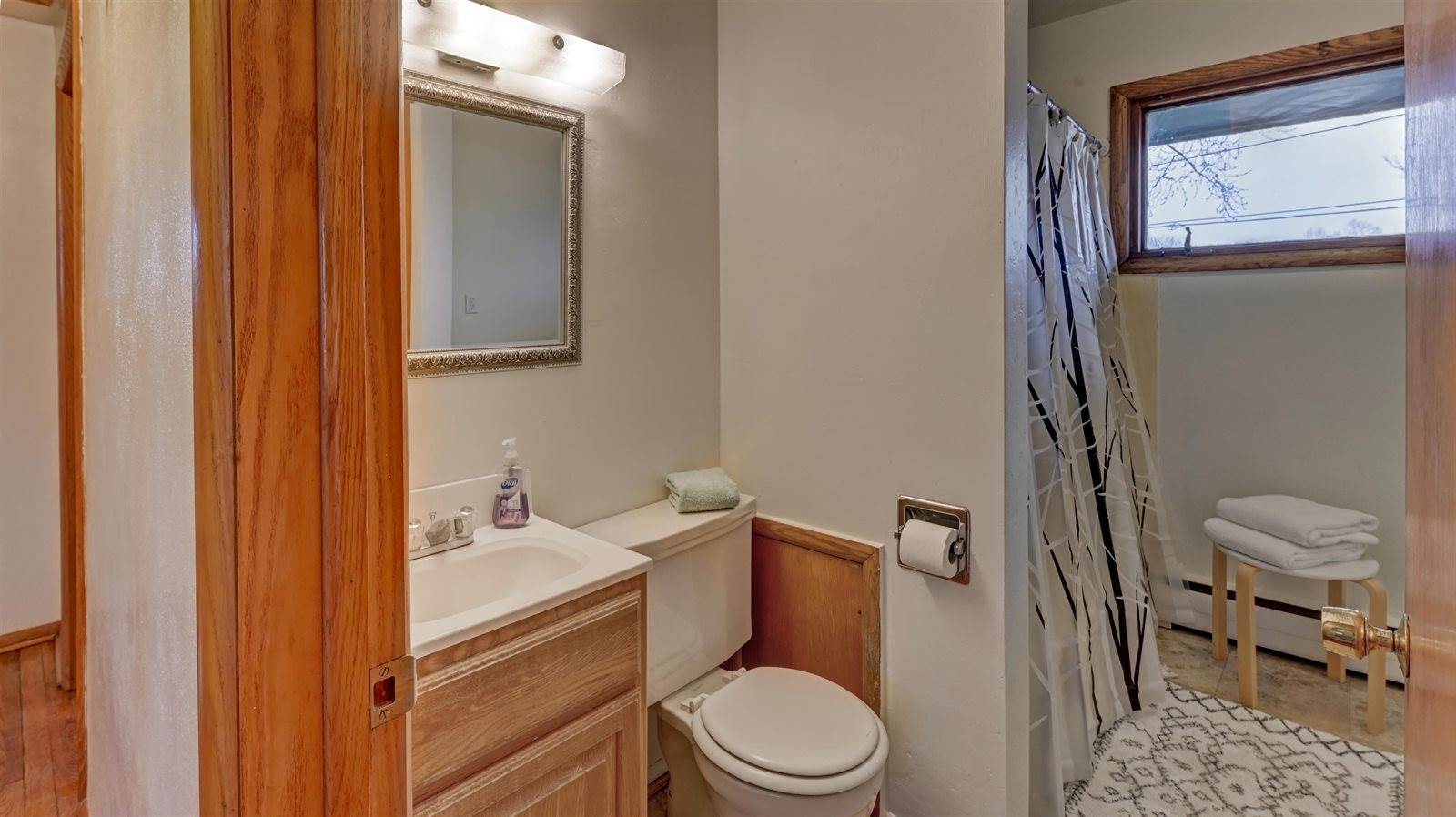 118 W Olin Avenue, Madison, WI 53715