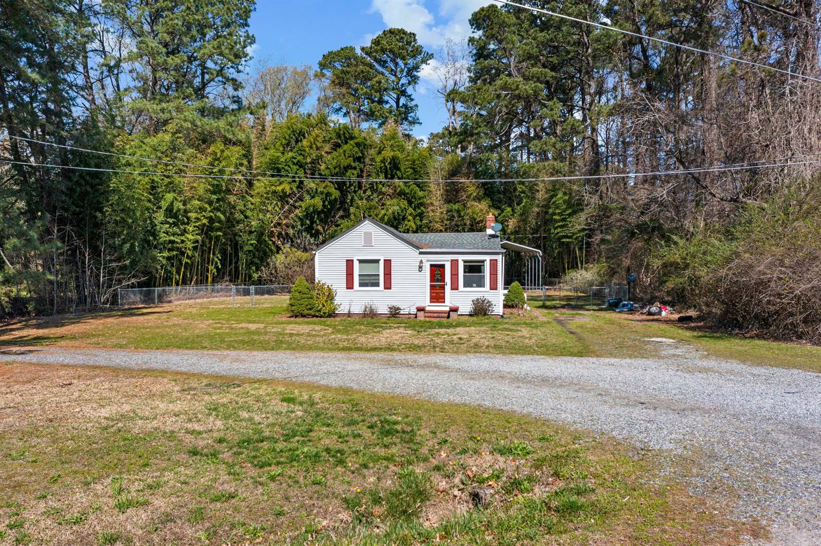 429 Timberneck Rd, Deltaville, VA 23043