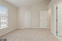 42815 Sykes Terrace, Chantilly, VA 20152