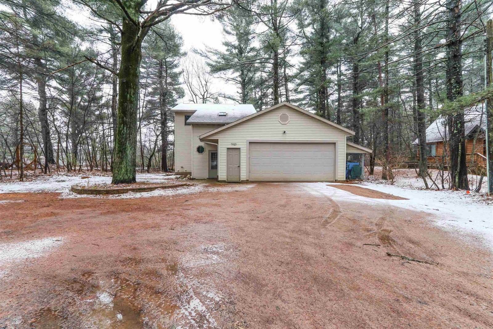 7920 Helke Road, Wisconsin Rapids, WI 54494