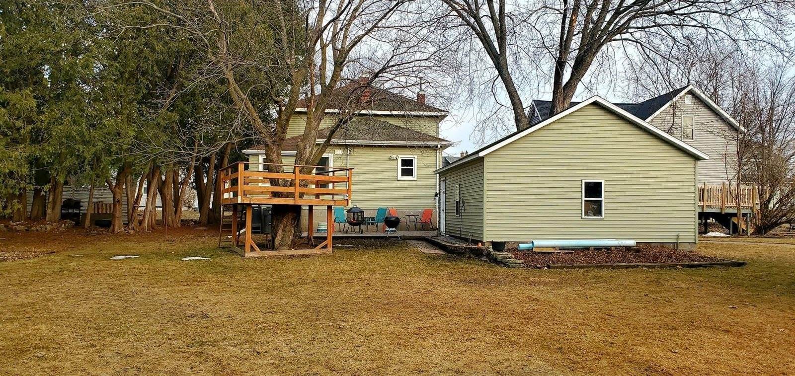 910 S Cedar Avenue, Marshfield, WI 54449