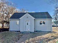 304 N 5th Ave, Anthon, IA 51004
