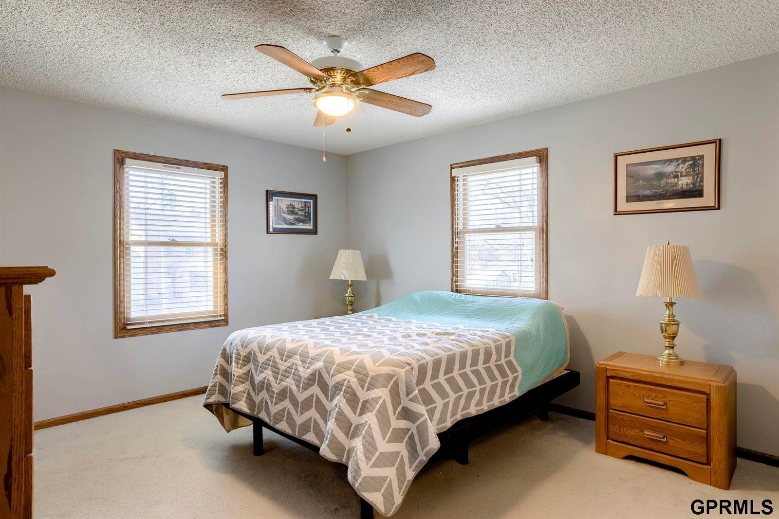 5608 Grover Street, Omaha, NE 68106