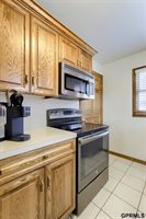 5608 Grover Street, Omaha, NE 68106