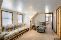 5608 Grover Street, Omaha, NE 68106