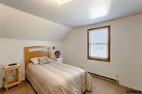 5608 Grover Street, Omaha, NE 68106