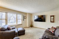 5608 Grover Street, Omaha, NE 68106