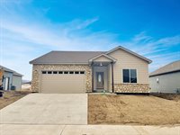 1308 Weminuche Ave, Montrose, CO 81401