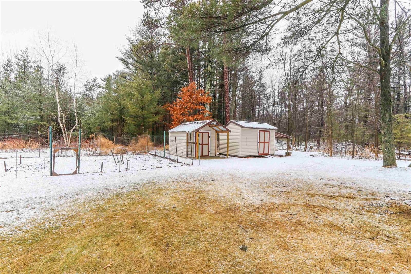 8121 County Road W, Wisconsin Rapids, WI 54494