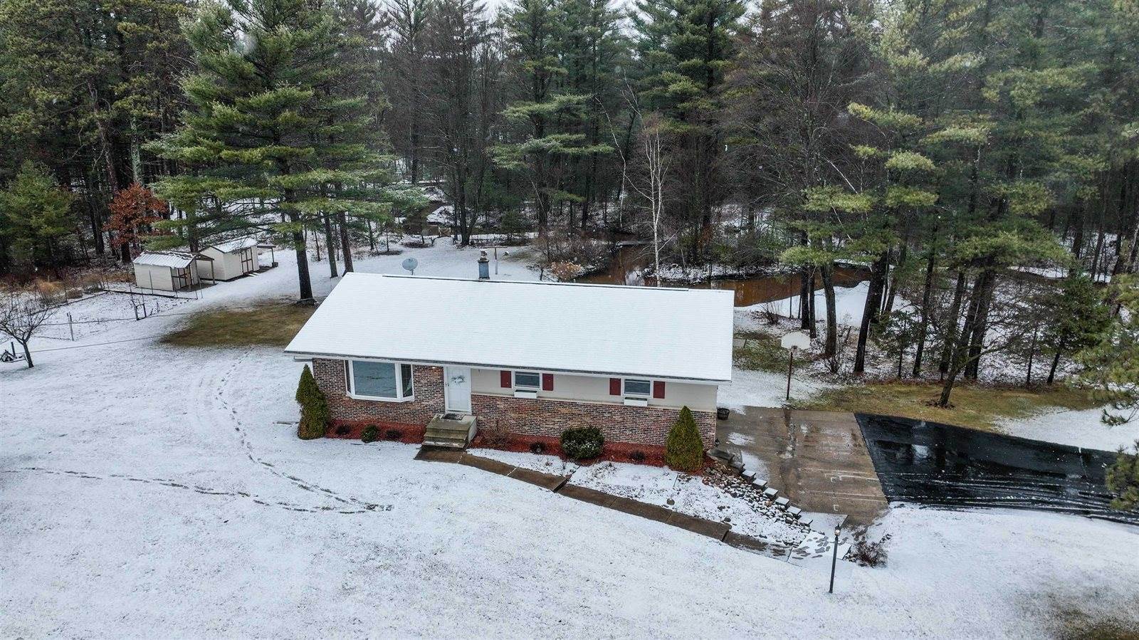 8121 County Road W, Wisconsin Rapids, WI 54494