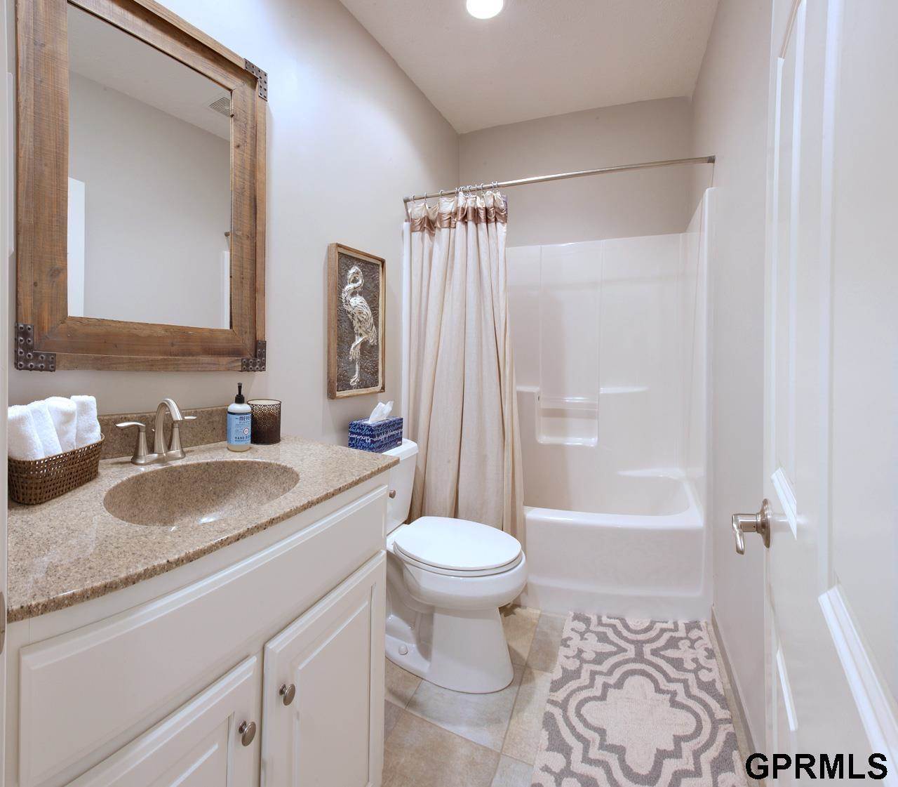 5714 S 173 Street, Omaha, NE 68135