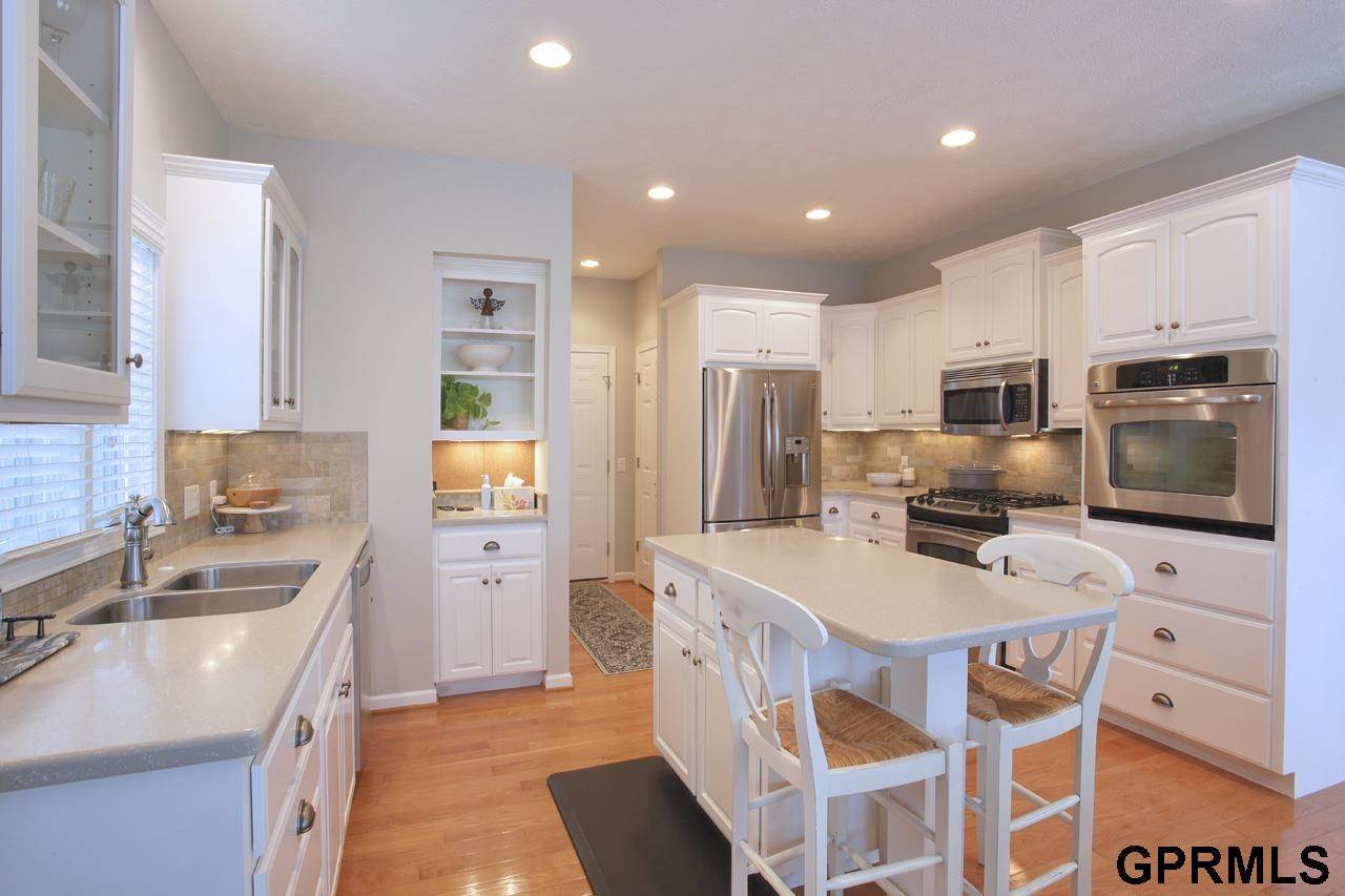 5714 S 173 Street, Omaha, NE 68135