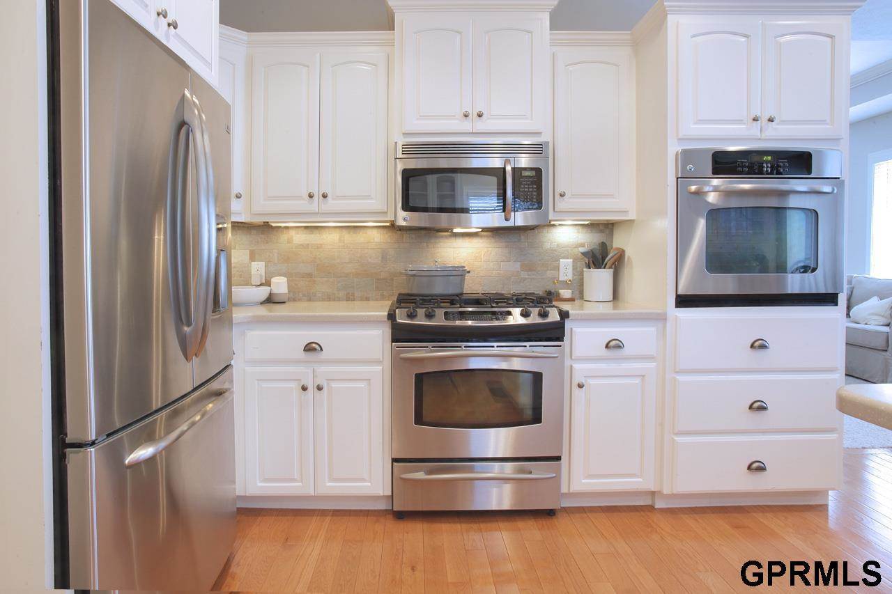 5714 S 173 Street, Omaha, NE 68135