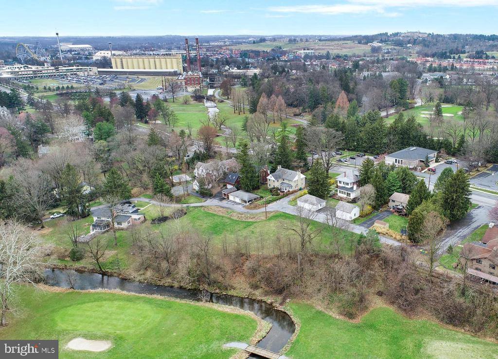 404 East Chocolate Avenue, Hershey, PA 17033