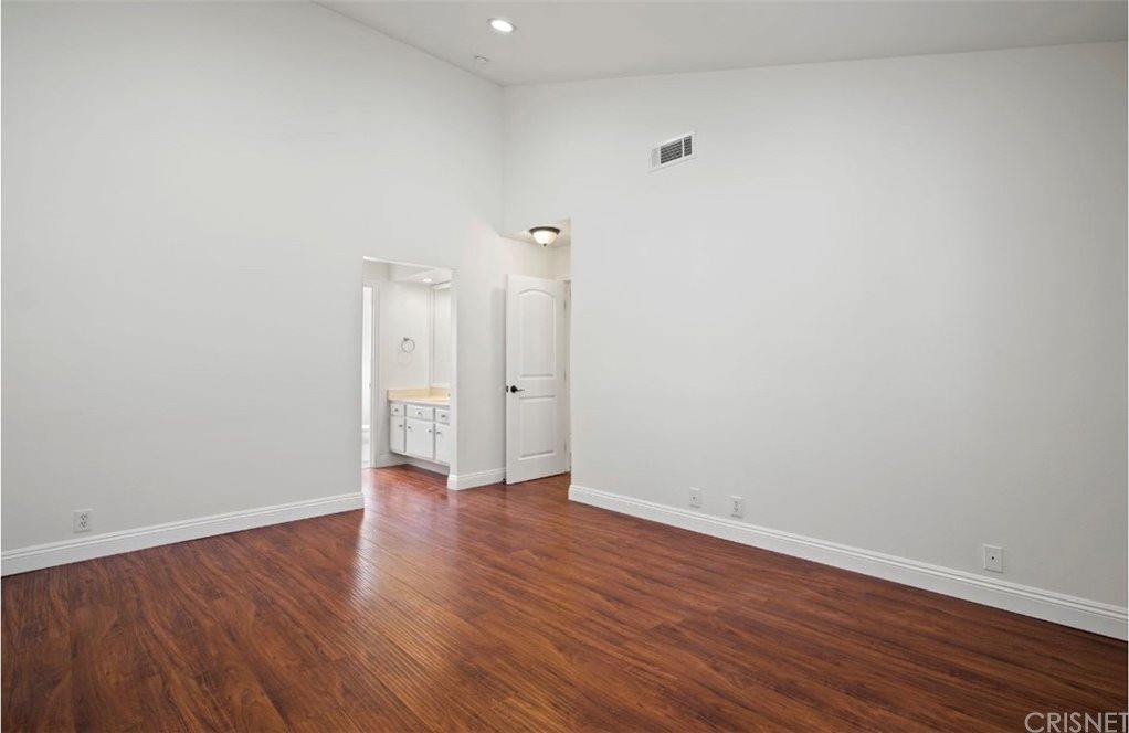 16255 Devonshire Street, Granada Hills, CA 91344