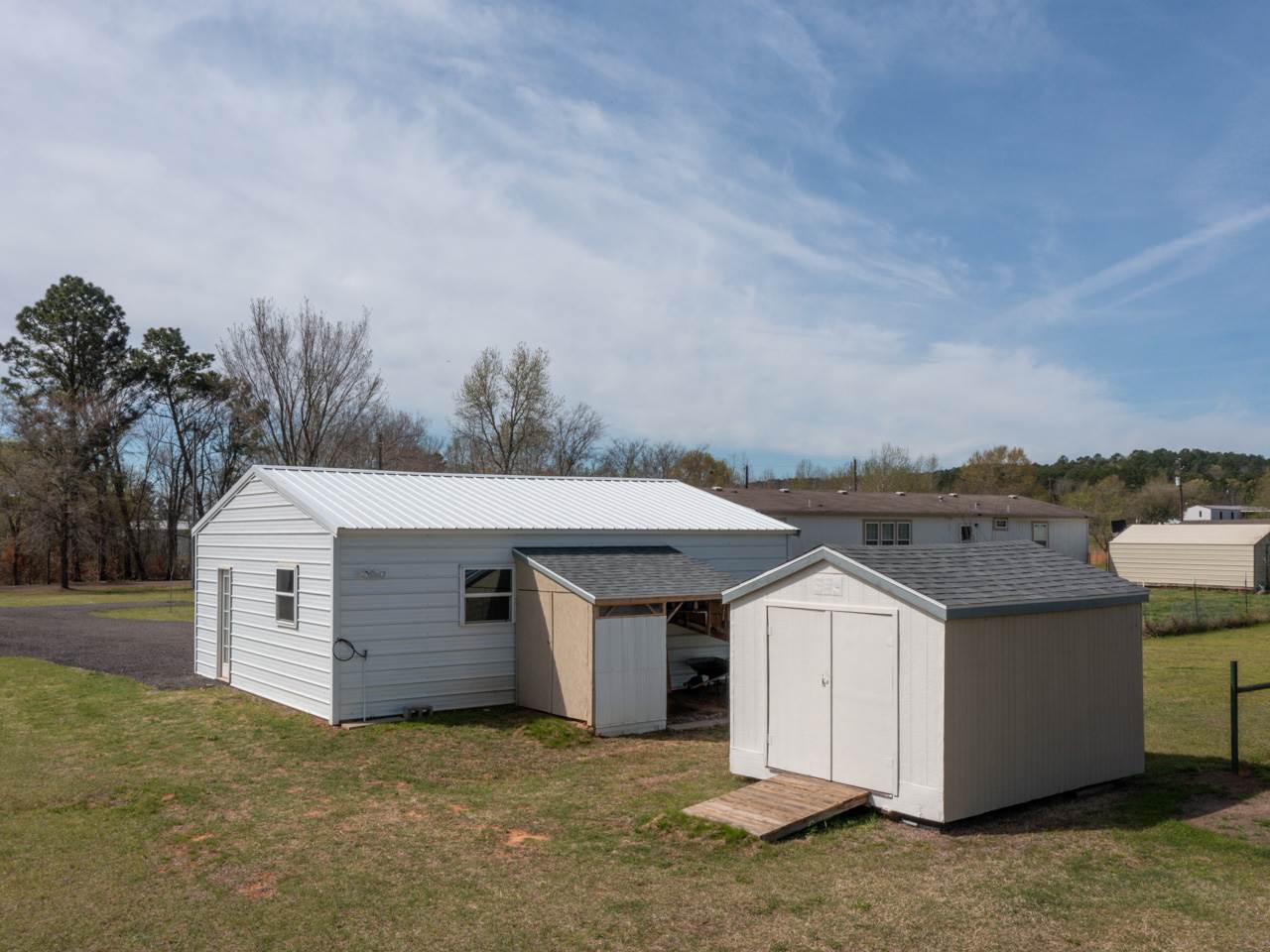 18943 County Road 4104, Lindale, TX 75771