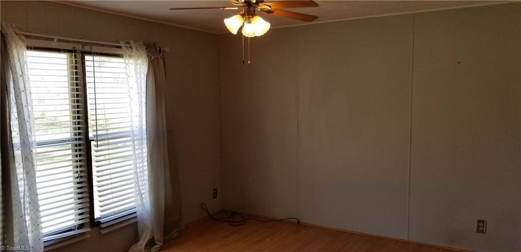 1672 Sullivan Road, Thomasville, NC 27360